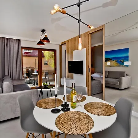 Blueapart Apartland アパート *